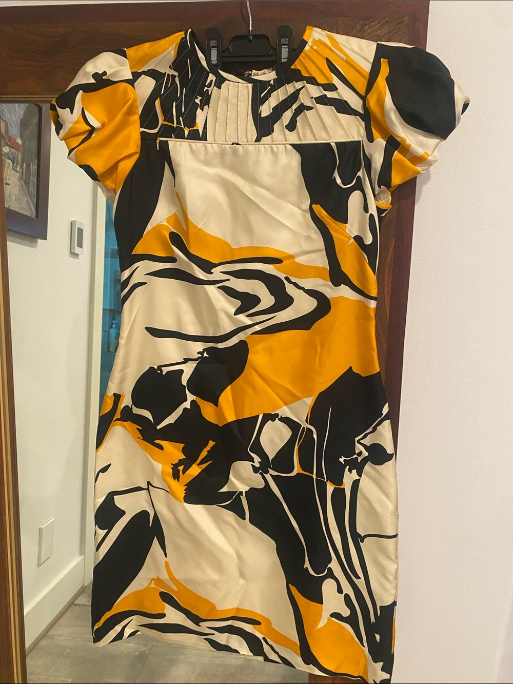 Badgley Mischka Abstract Swirl Mini Dress in Mustard, Black & Cream